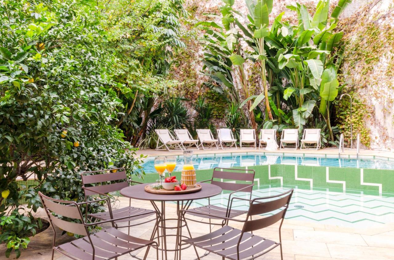 Aspasios City Oasis Apartments Barcellona Esterno foto