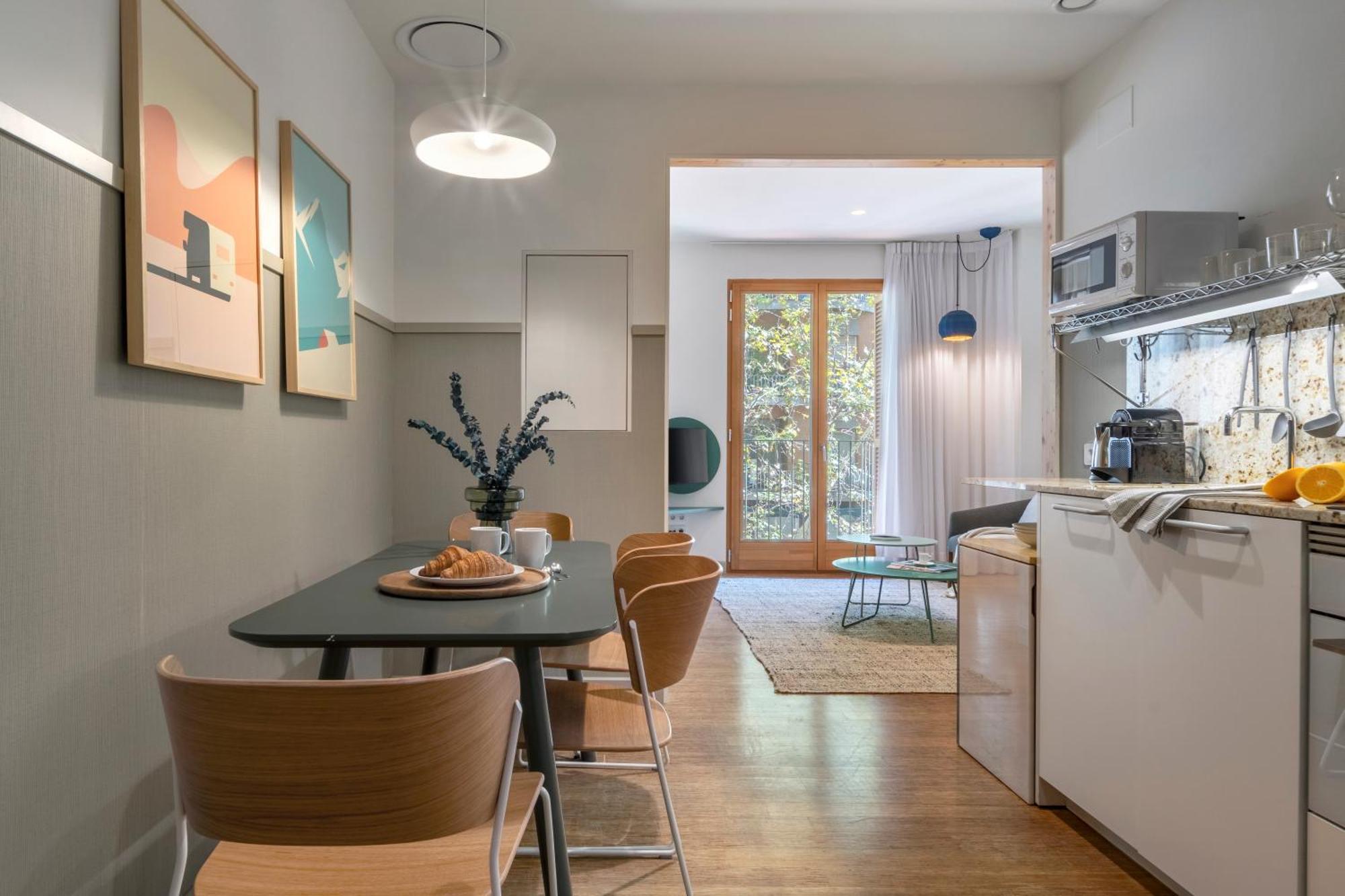 Aspasios City Oasis Apartments Barcellona Esterno foto