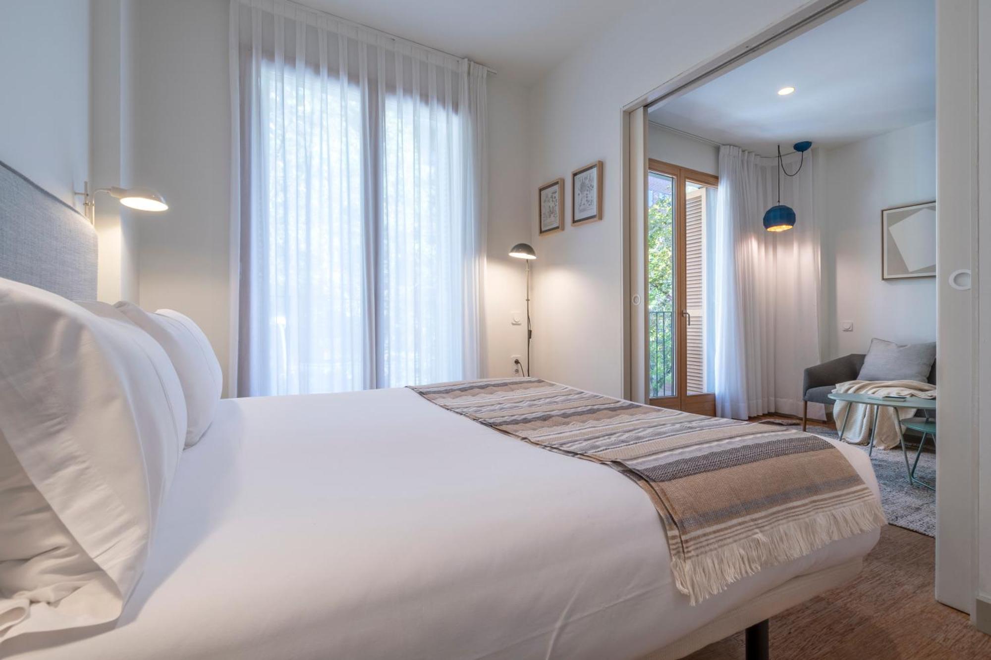 Aspasios City Oasis Apartments Barcellona Esterno foto