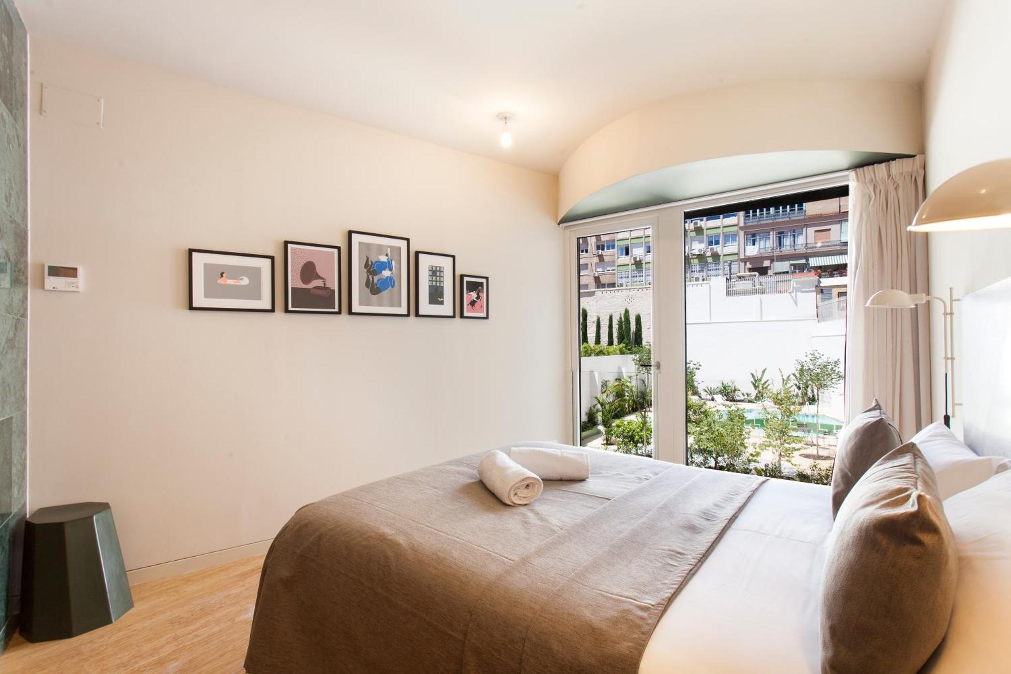 Aspasios City Oasis Apartments Barcellona Esterno foto