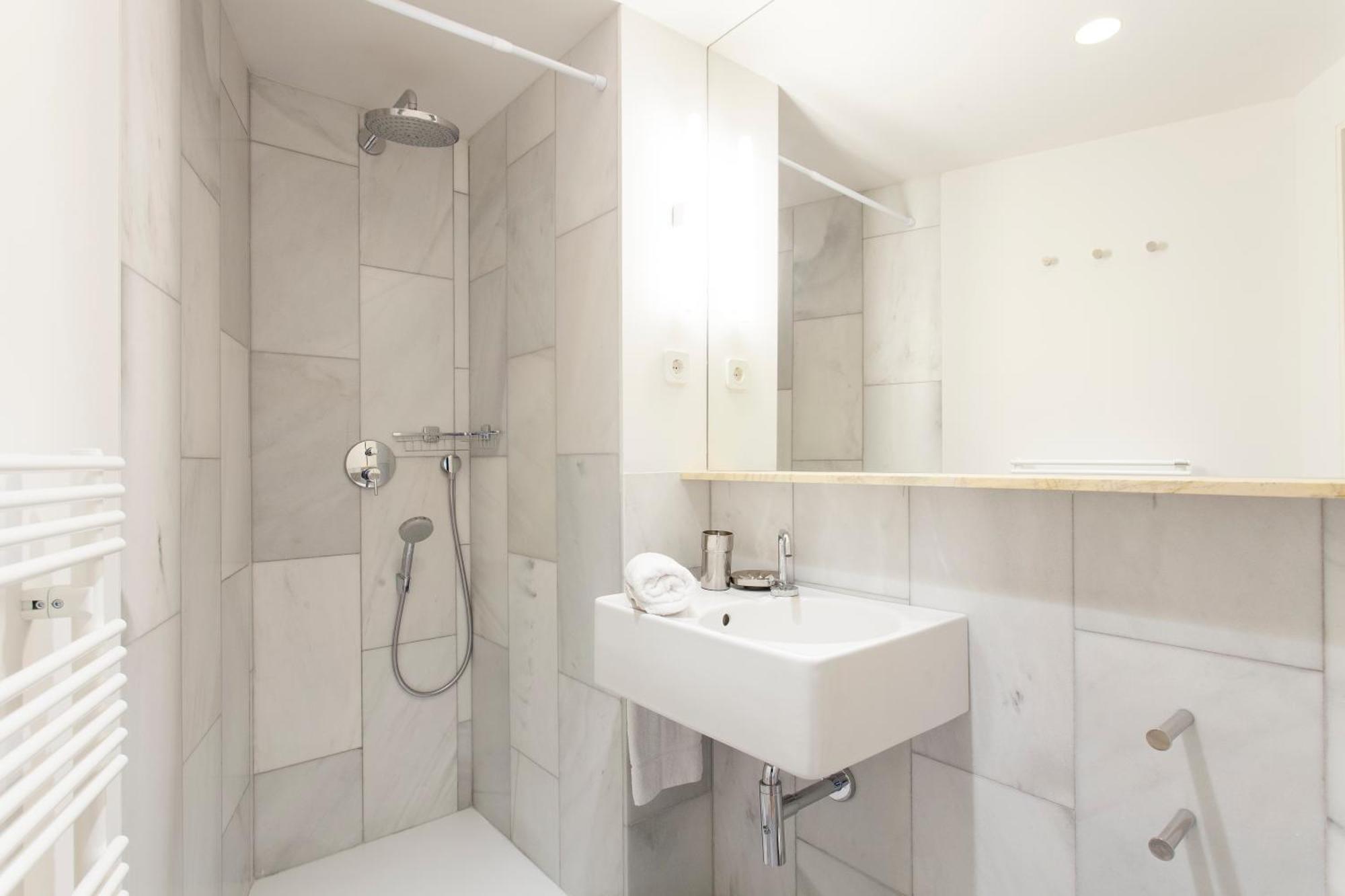 Aspasios City Oasis Apartments Barcellona Esterno foto